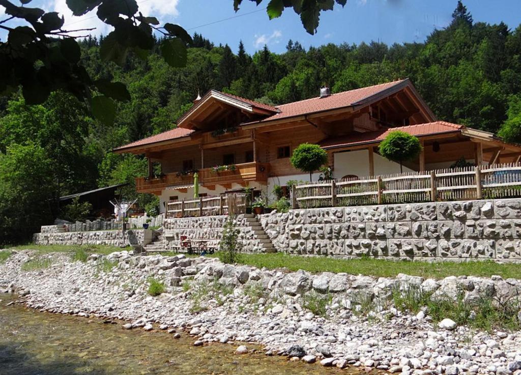 Anni Im Paradies Kiefersfelden